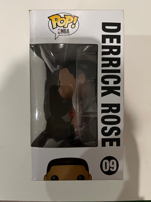 Funko Pop! Sports Derrick Rose (No. 09) Vaulted- USED