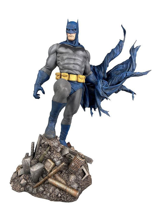 Batman - Batman Defiant PVC Statue